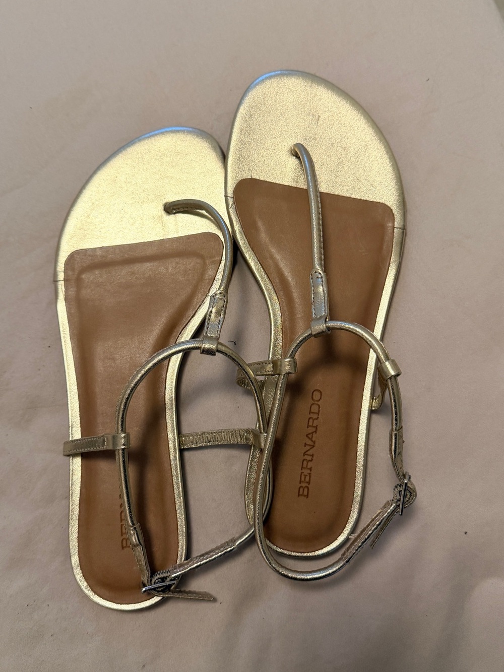 Bernardo Gold Leather T-Strap Sandals with Tan Footbed
